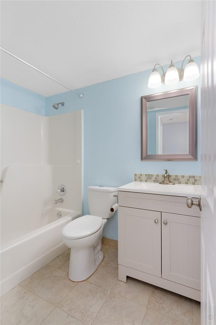 21904 Lake Forest Circle, Unit 105 Boca Raton, FL 33433 - Photo 10 of 30 Photo 10