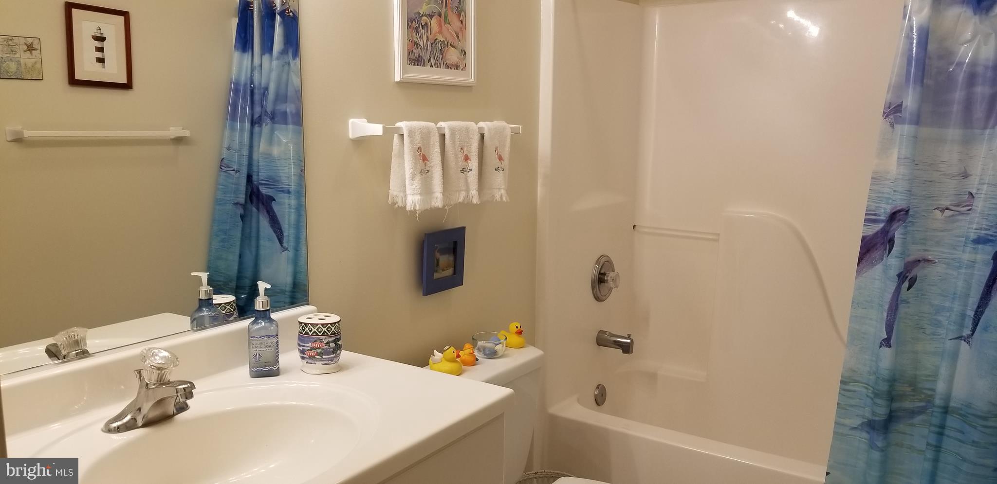 109 Pinehurst Road Ocean Pines, MD 21811 - Photo 16 of 21 Guest Bathroom with tub
