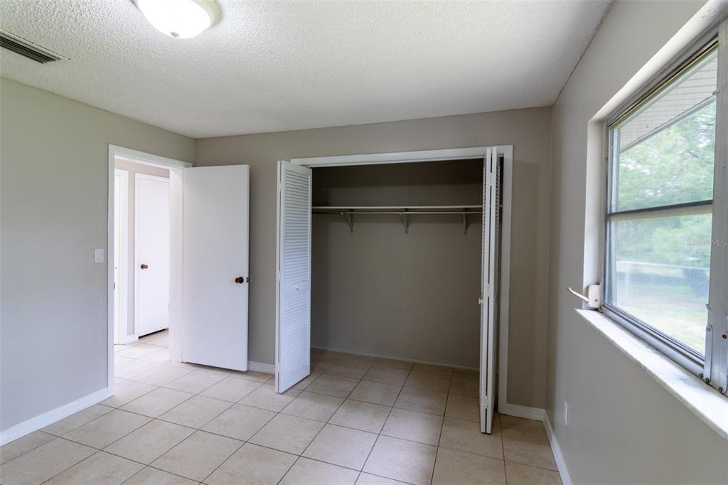 3523 Southwest 147 Lane Road Ocala, FL 34473 - Photo 19 of 40 Gallery Image 19