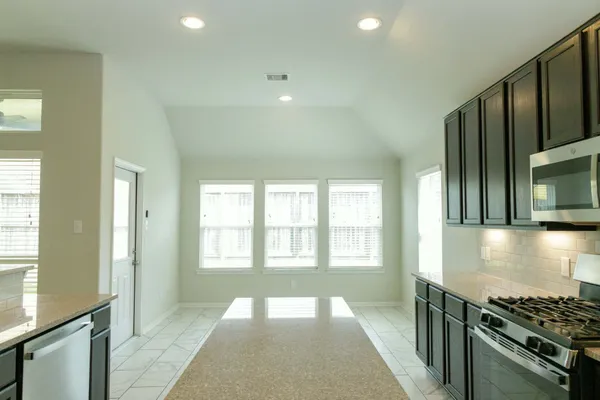 $2,500 | 20910 Big Cypress Creek Trail, Humble, TX 77338