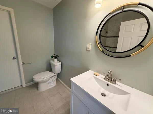 $1,975 | 33 Georgetown Road, Lindenwold, NJ 08021