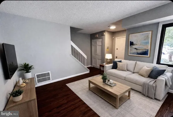 $1,975 | 33 Georgetown Road, Lindenwold, NJ 08021