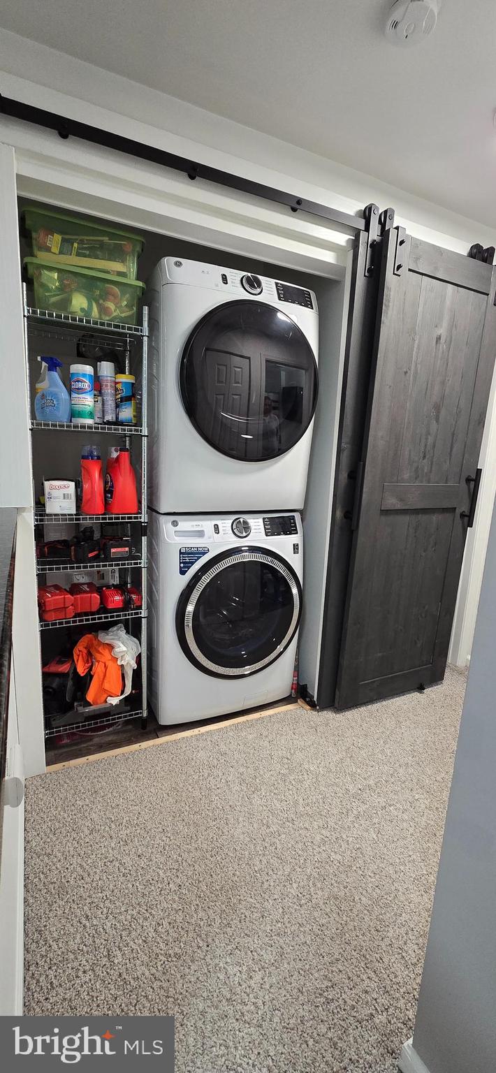 206 Crider Avenue Moorestown, NJ 08057 - Photo 15 of 20 a utility room with dryer and washer
