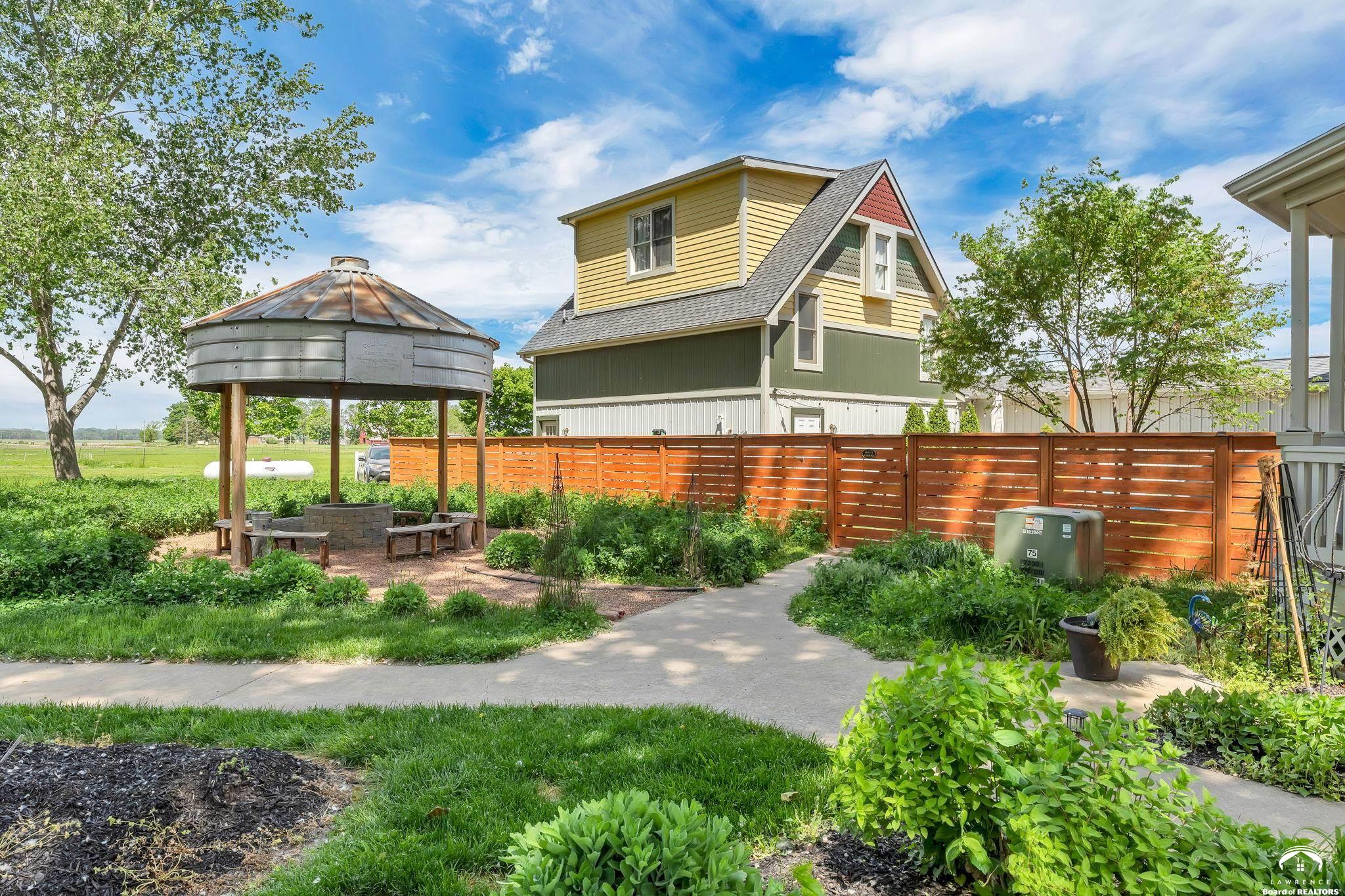 1431 North 1900th Road Lawrence, KS 66044 - Photo 88 of 95