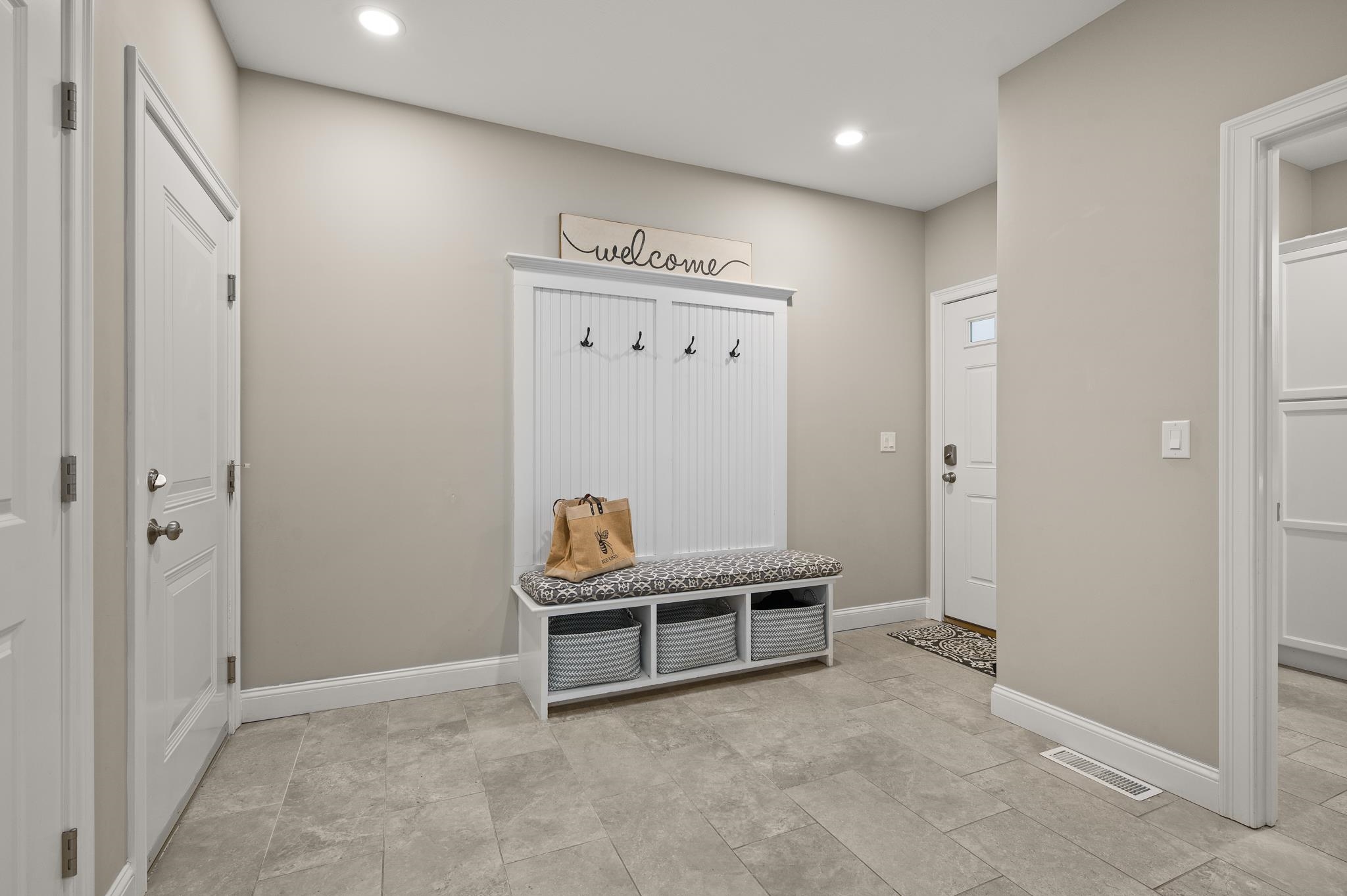 25 Lamplighter Lane Salem, NH 03079 - Photo 49 of 60