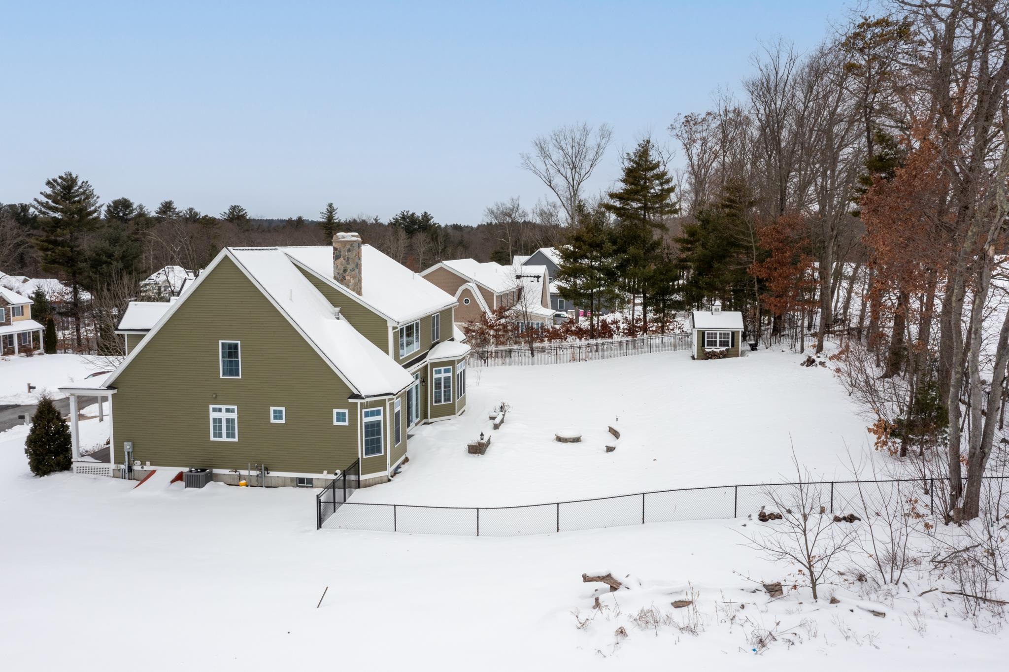 25 Lamplighter Lane Salem, NH 03079 - Photo 6 of 60