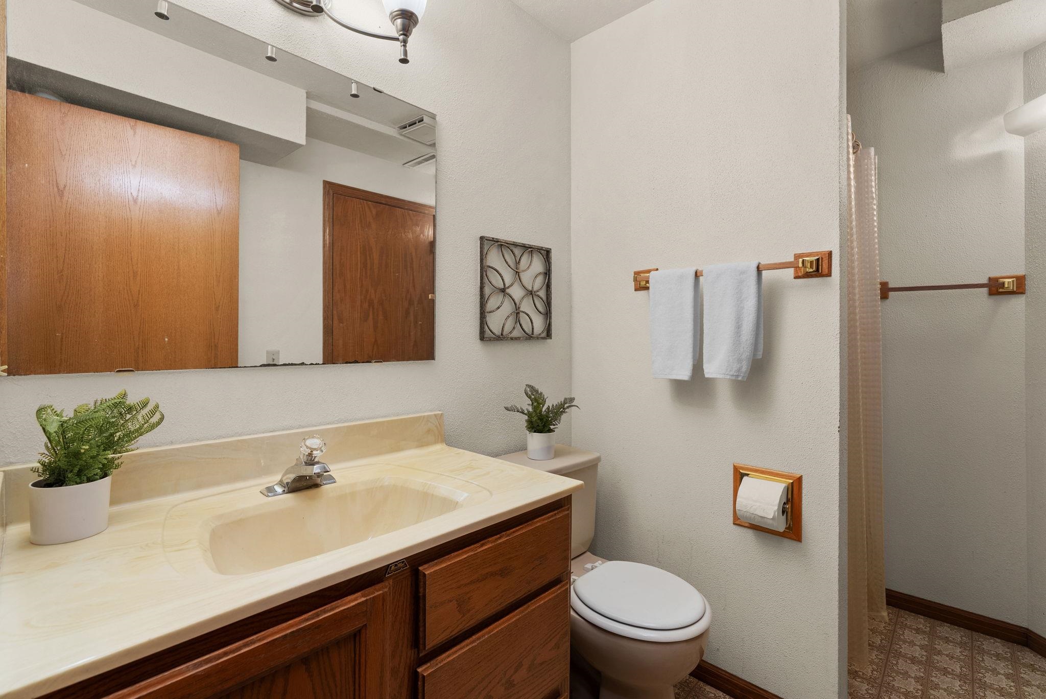 2725 Whitlock Road Madison, WI 53719 - Photo 18 of 25