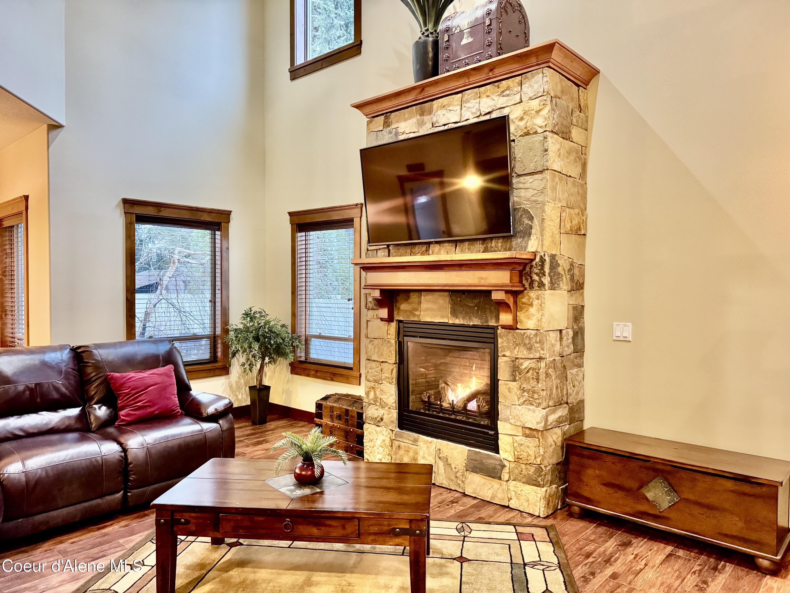 9157 Piper Court Hayden, ID 83835 - Photo 12 of 53 Inviting