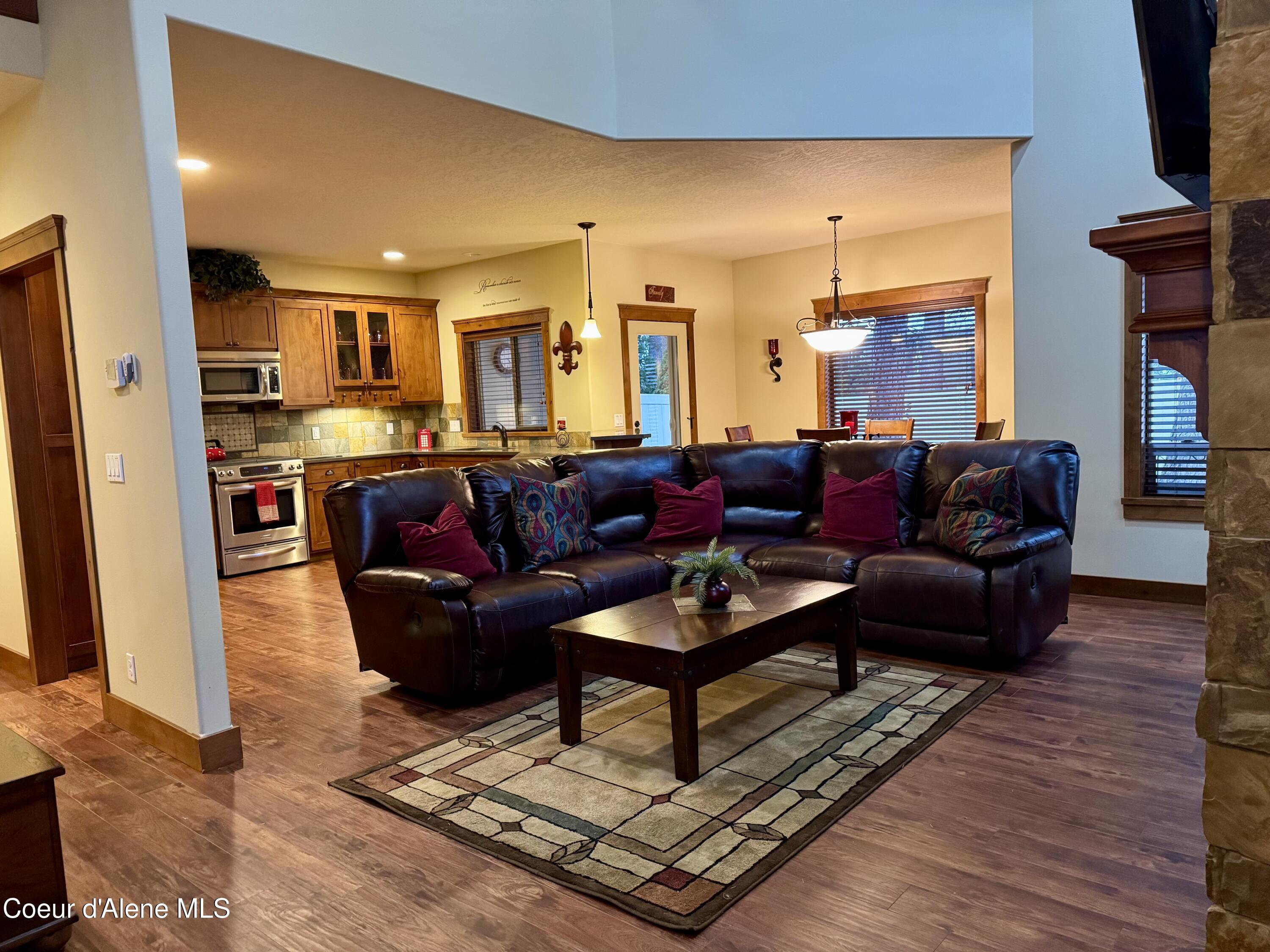 9157 Piper Court Hayden, ID 83835 - Photo 15 of 53 Great to Entertain