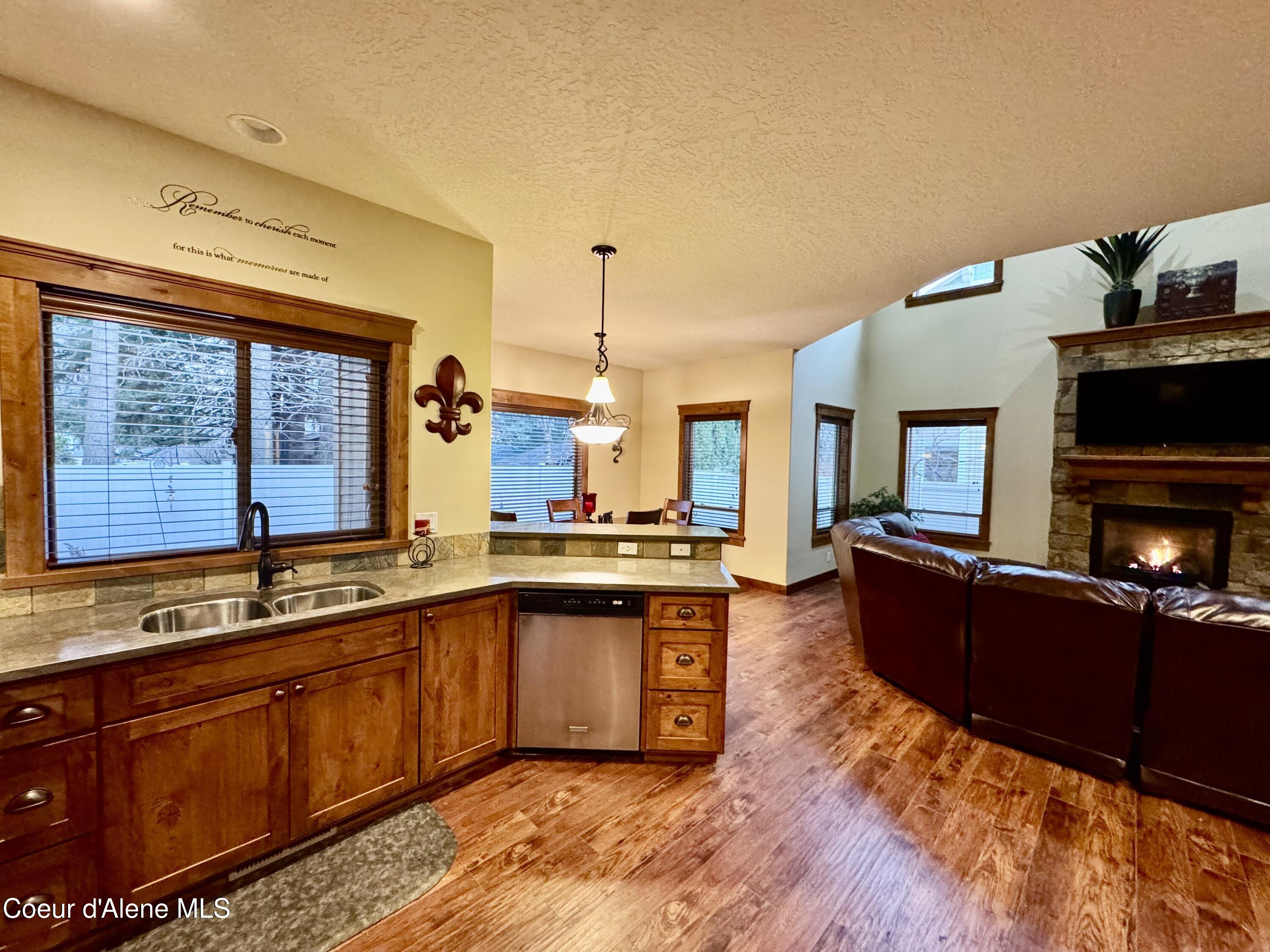 9157 Piper Court Hayden, ID 83835 - Photo 22 of 53 IMG_6587