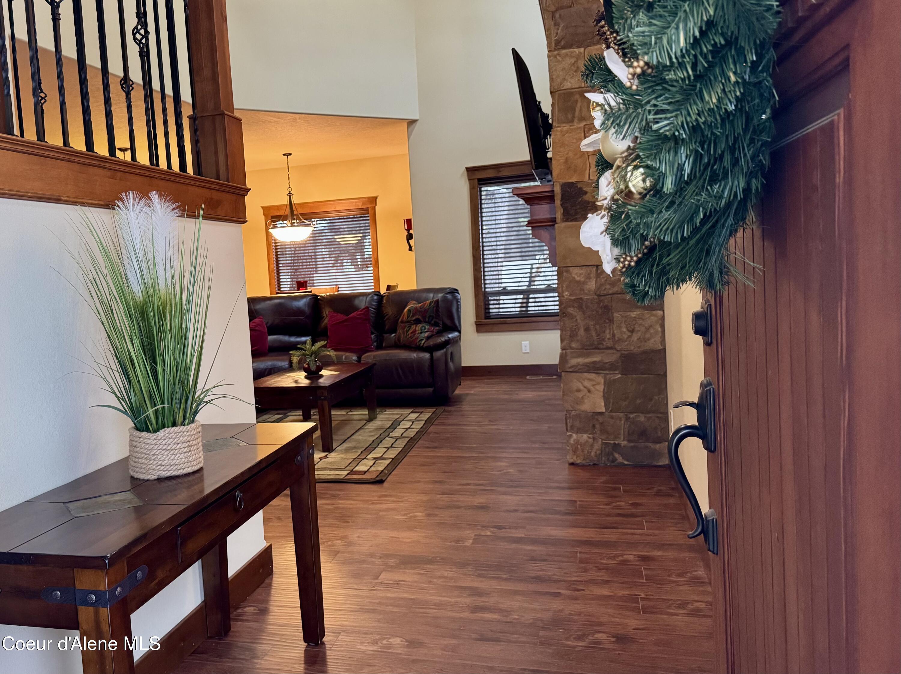 9157 Piper Court Hayden, ID 83835 - Photo 6 of 53 Come On In