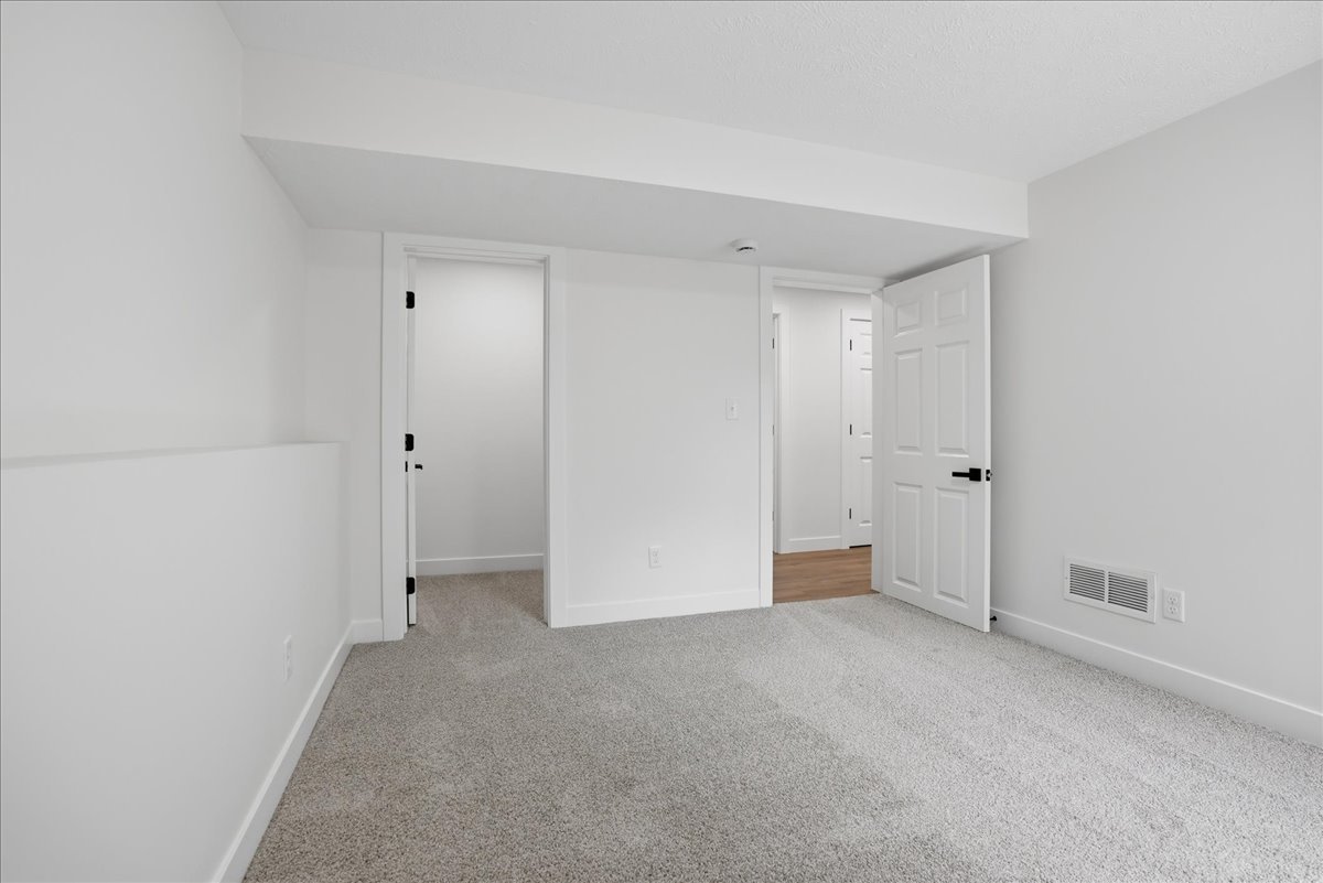1828 Johnson Drive Normal, IL 61761 - Photo 31 of 37