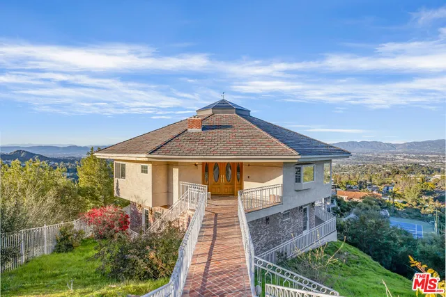 $10,700,000 | 16501 Mulholland Drive, Los Angeles, CA 91436