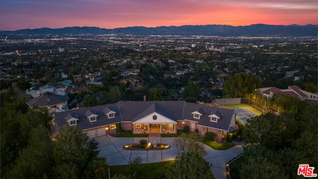 $10,700,000 | 16501 Mulholland Drive, Los Angeles, CA 91436