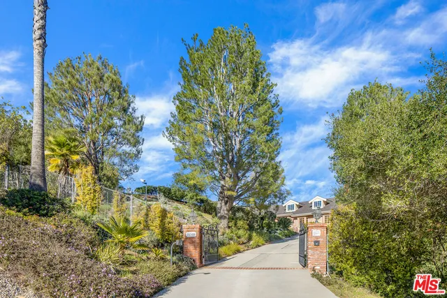 $10,700,000 | 16501 Mulholland Drive, Los Angeles, CA 91436