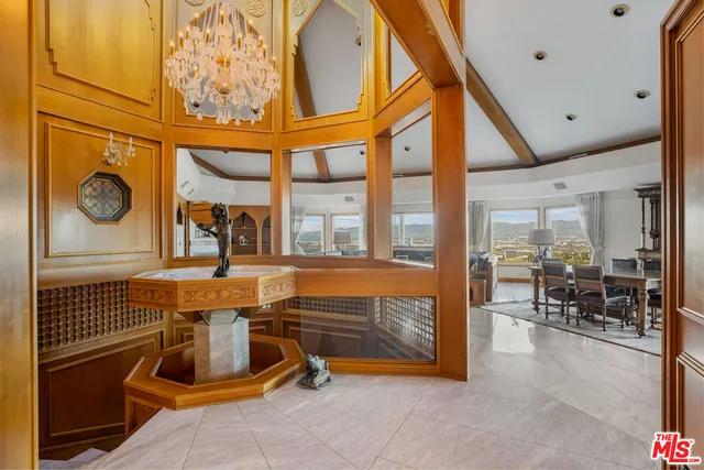 $10,700,000 | 16501 Mulholland Drive, Los Angeles, CA 91436