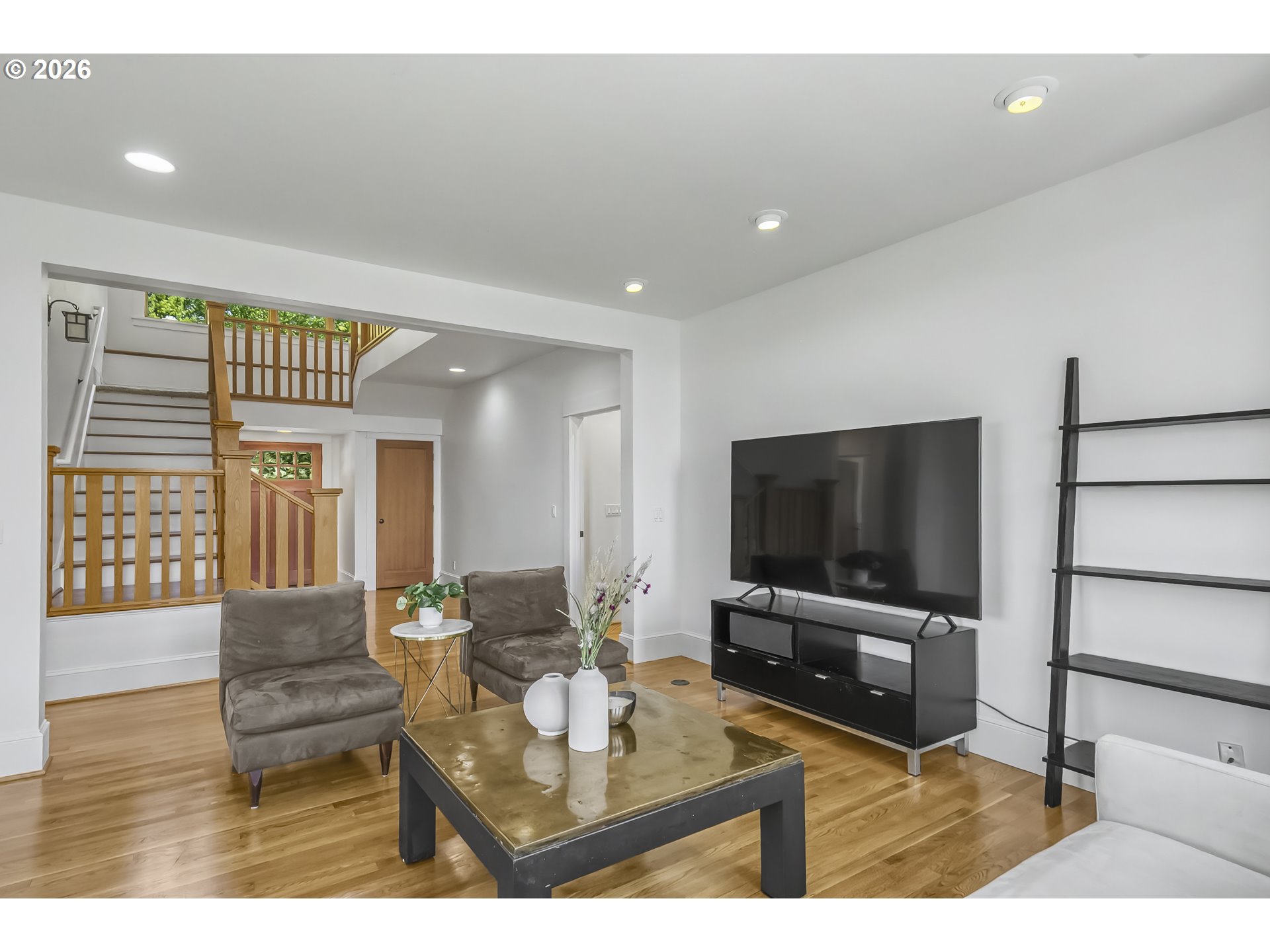 483 Northwest Skyline Crest Road Portland, OR 97229 - Photo 7 of 47