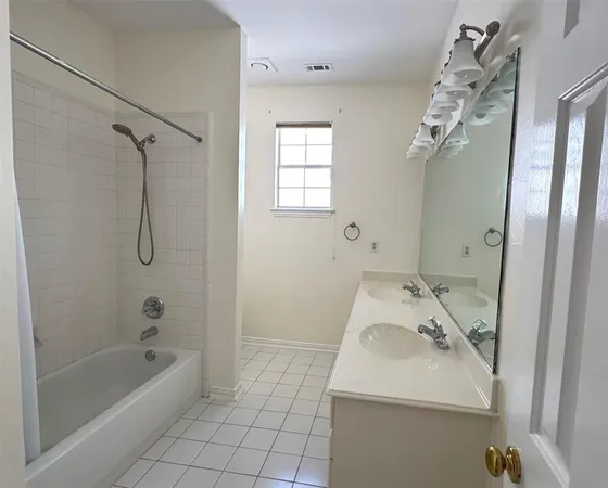$3,200 | 3720 Southport Drive, Plano, TX 75025
