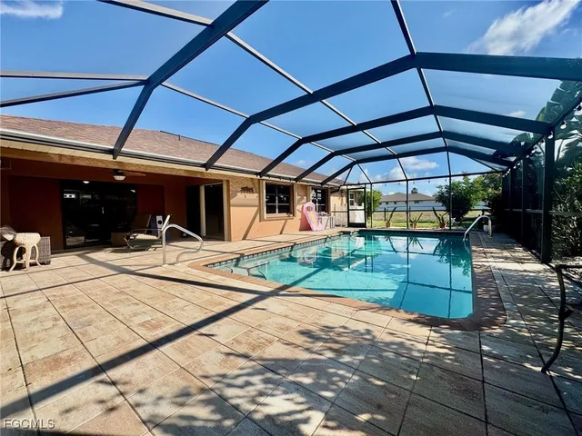 $2,800 | 1220 Southeast 19th Lane, Cape Coral, FL 33990