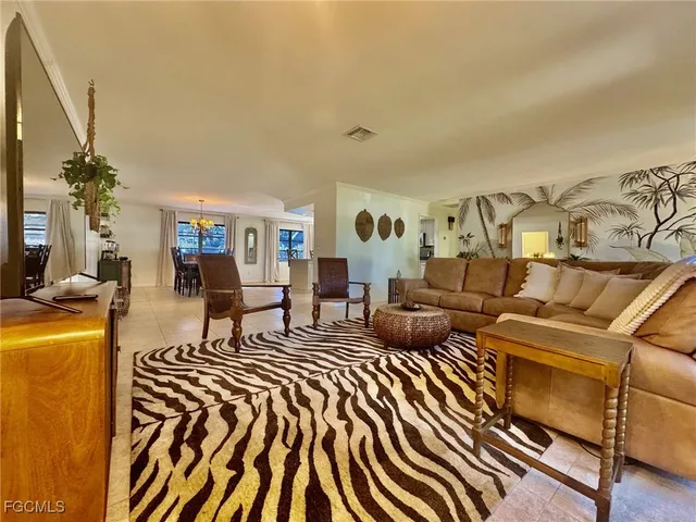 $2,800 | 1220 Southeast 19th Lane, Cape Coral, FL 33990