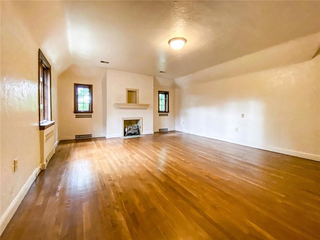 1381 Washington Road Pittsburgh, PA 15228 - Photo 17 of 25 Gallery Image 17