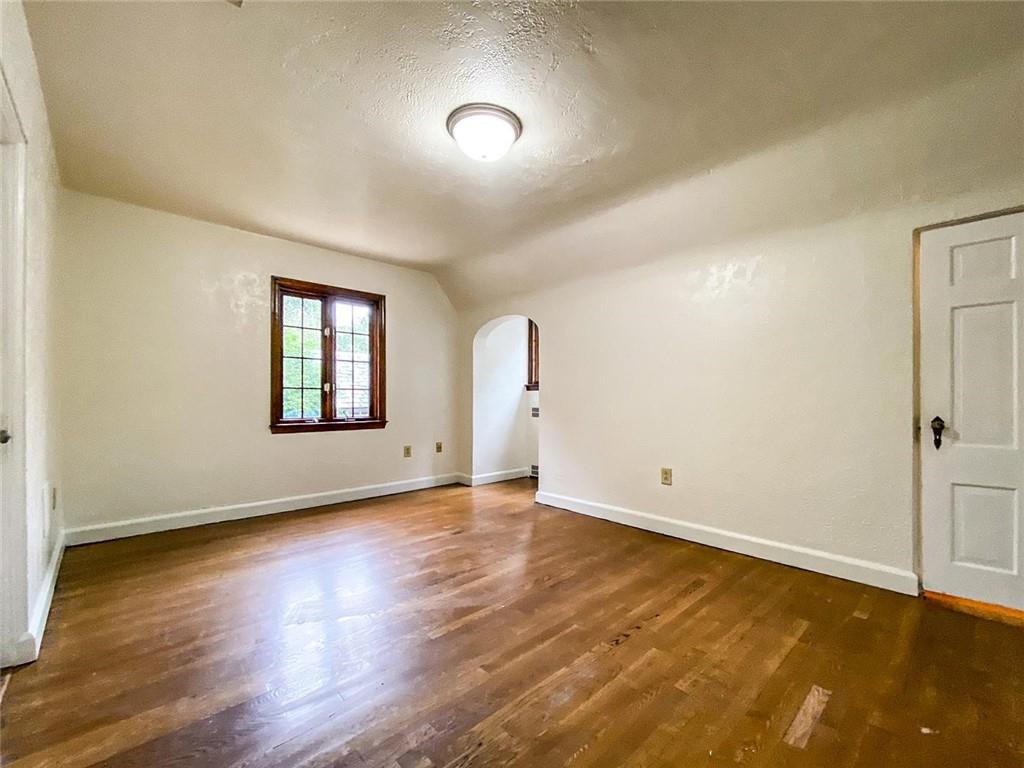 1381 Washington Road Pittsburgh, PA 15228 - Photo 20 of 25 Gallery Image 20