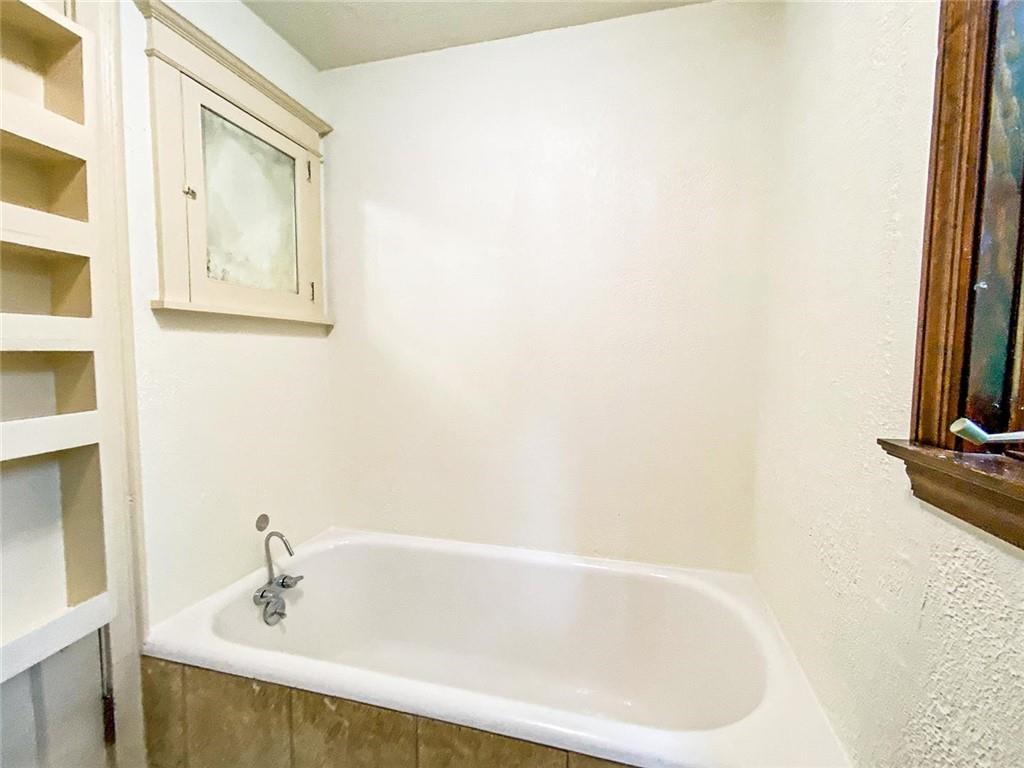 1381 Washington Road Pittsburgh, PA 15228 - Photo 25 of 25 Gallery Image 25