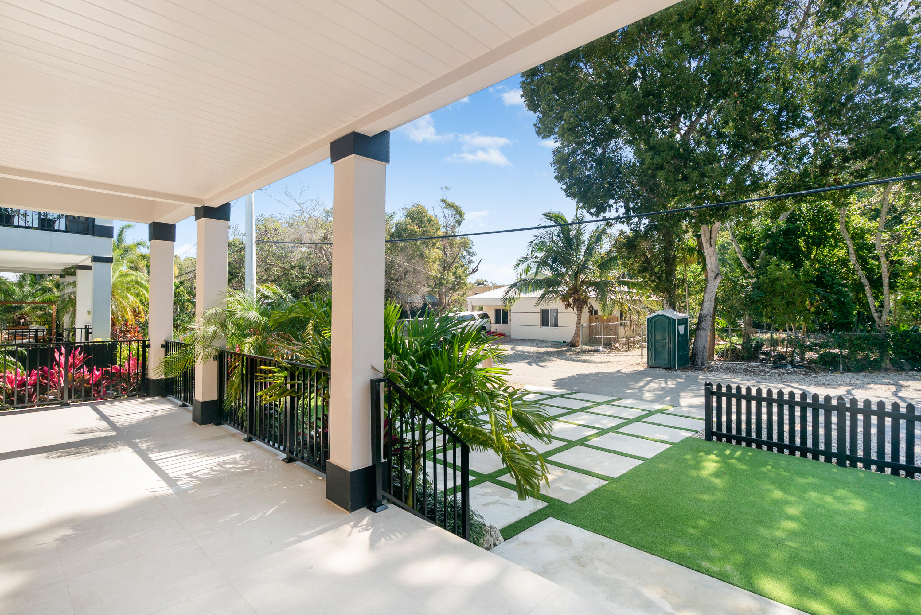 17 Coral Way Key Largo, FL 33037 - Photo 7 of 51 DSC01986