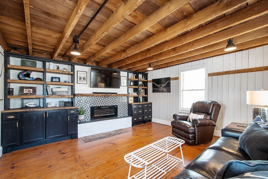 136 Leominster Road Lunenburg, MA 01462 - Photo 8 of 33 Gallery Image 8
