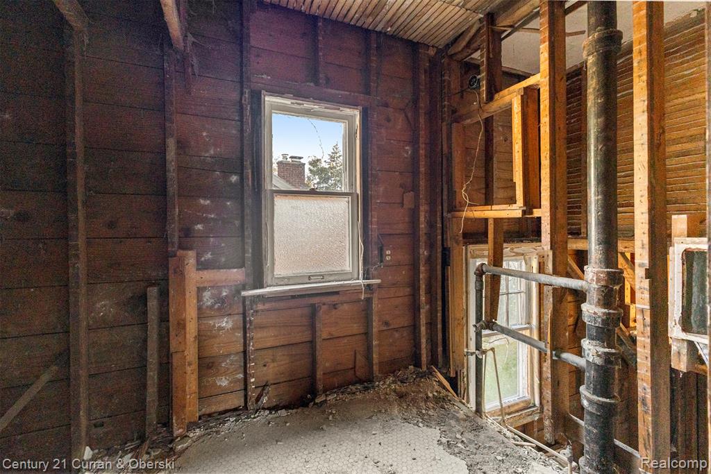 14627 Ashton Road Detroit, MI 48223 - Photo 18 of 27 Gallery Image 18
