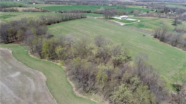 $390,000 | U Highway, Hamilton, MO 64644