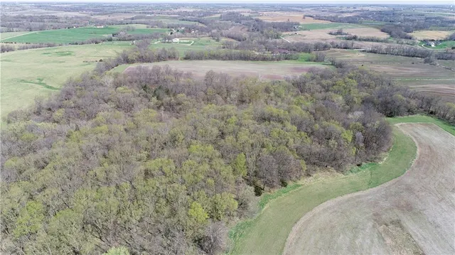 $390,000 | U Highway, Hamilton, MO 64644