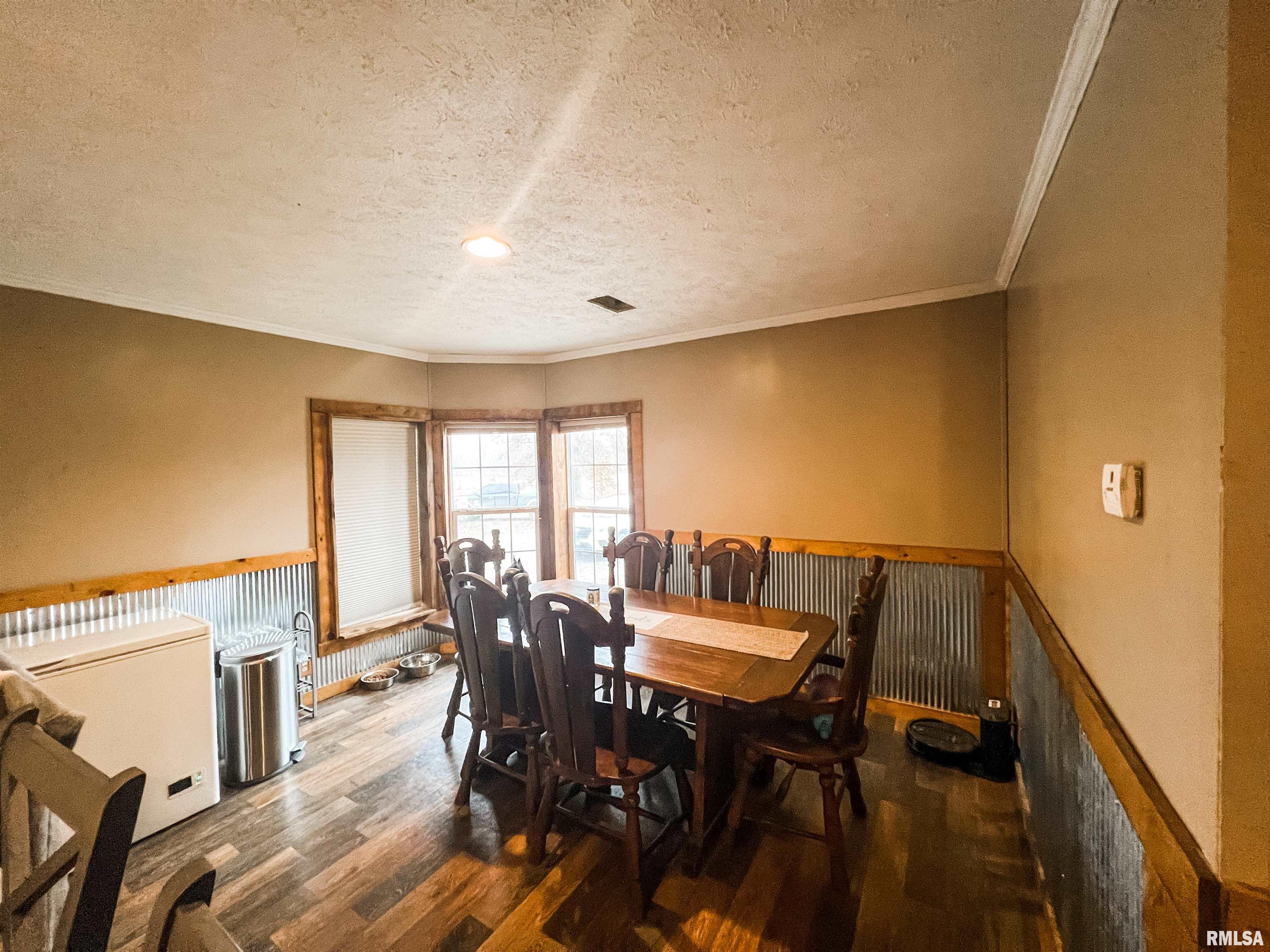6939 Macedonia Road Thompsonville, IL 62890 - Photo 3 of 28