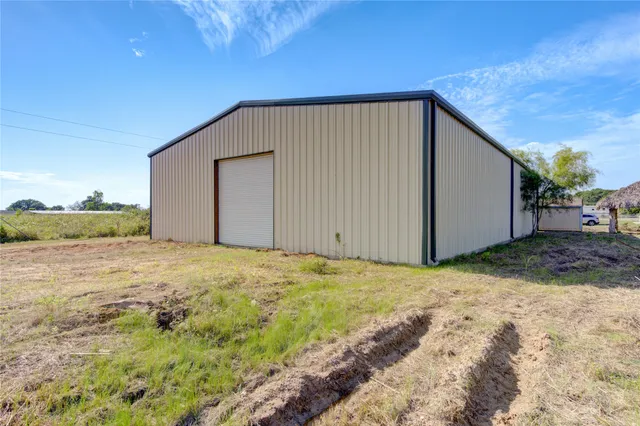 $480,000 | 53985 Highway 290 East, Hempstead, TX 77445
