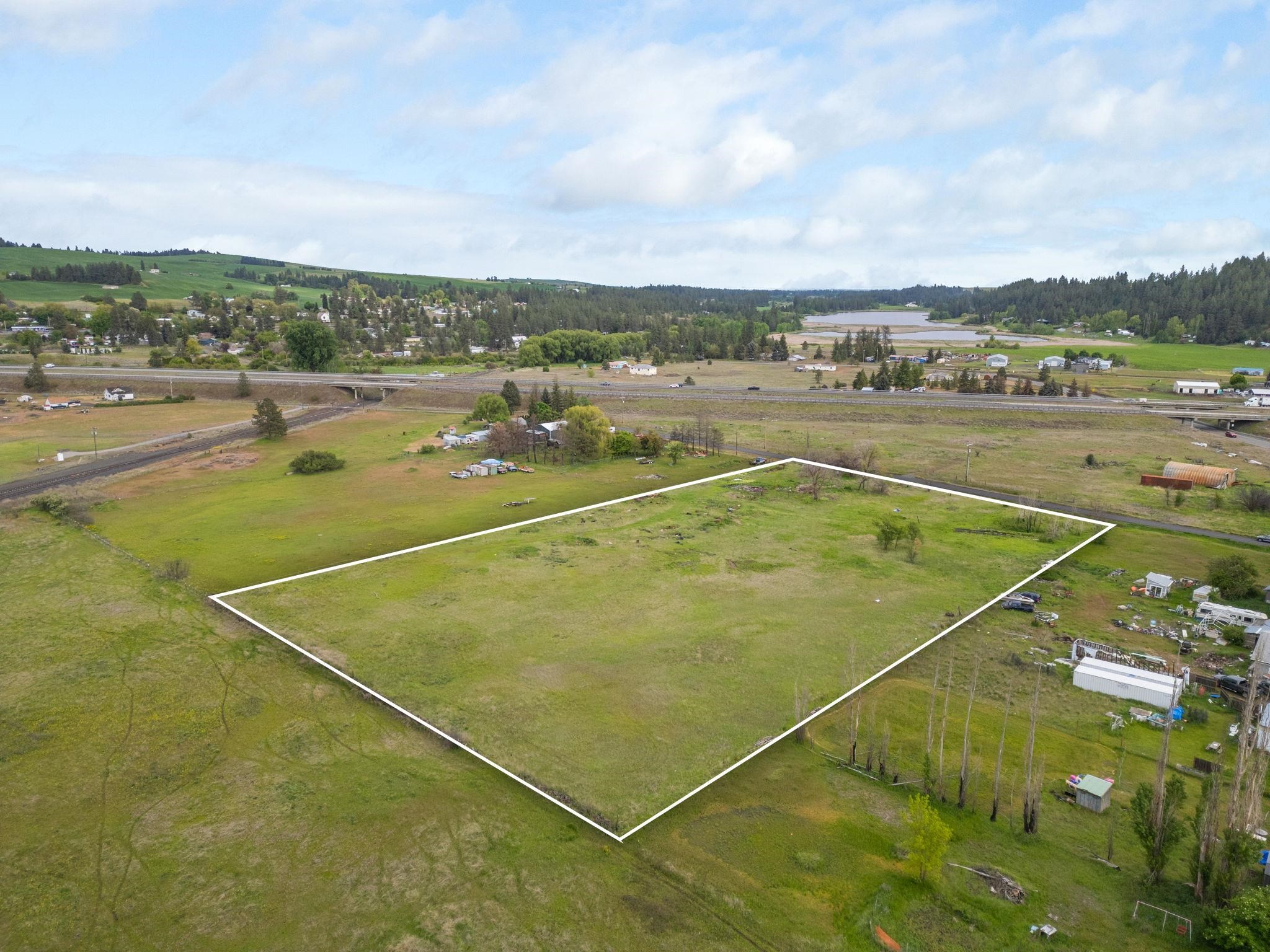 13808 West Taylor Road Cheney, WA 99004 - Photo 6 of 14