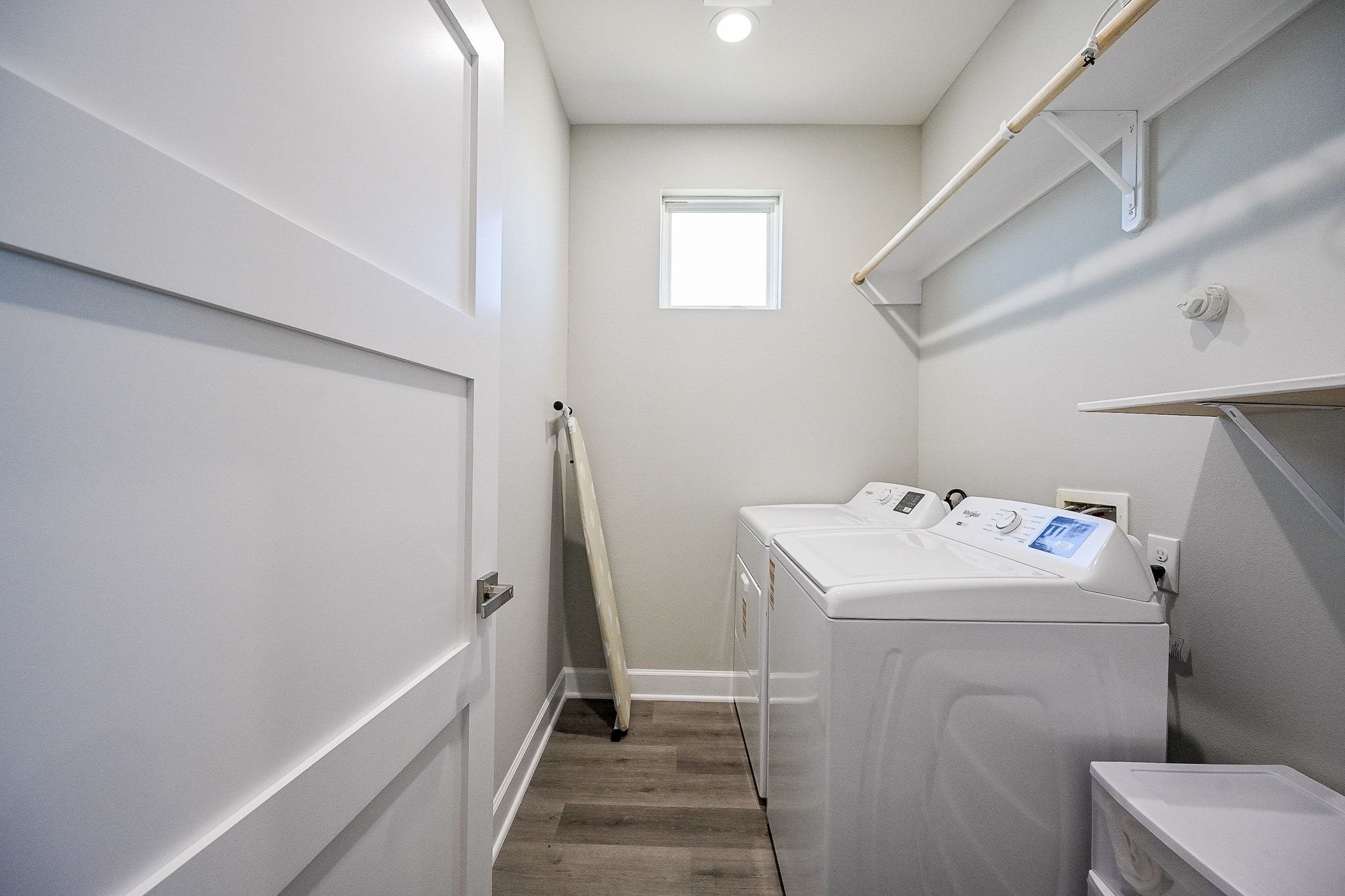 4746 Mallow Street Houston, TX 77033 - Photo 19 of 38 Spacious laundry room to accommodate full washer/dryer and storage shelving.