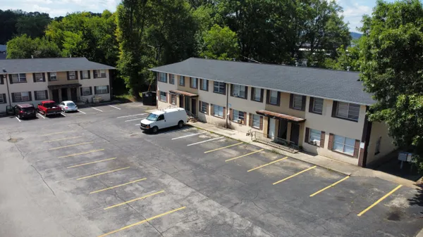 $3,360,000 | 626 Fifth Avenue, Unit 128, Dalton, GA 30721