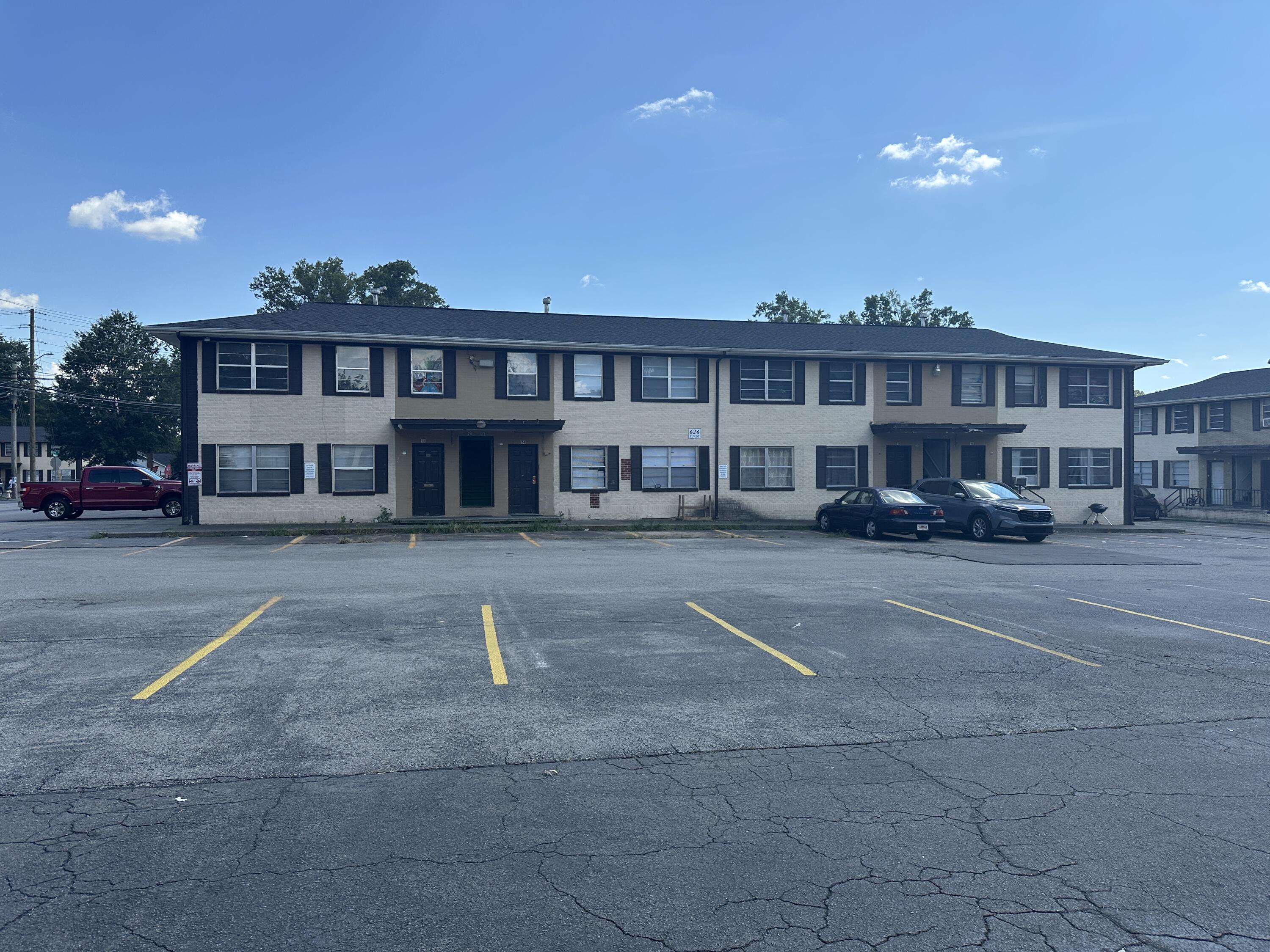 626 Fifth Avenue, Unit 128 Dalton, GA 30721 - Photo 3 of 24 11