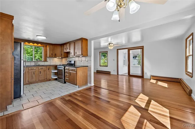 $299,900 | 43 Woodworth Road, West Monroe, NY 13036