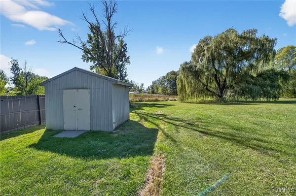 $294,900 | 43 Woodworth Road, West Monroe, NY 13036
