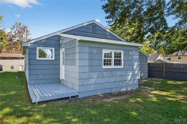 $294,900 | 43 Woodworth Road, West Monroe, NY 13036