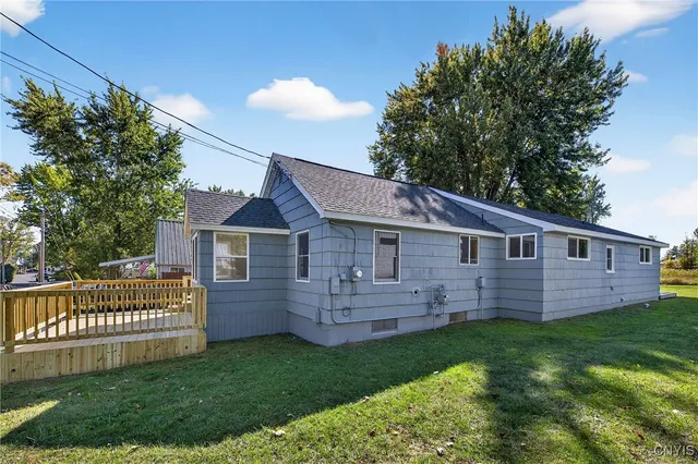 $299,900 | 43 Woodworth Road, West Monroe, NY 13036