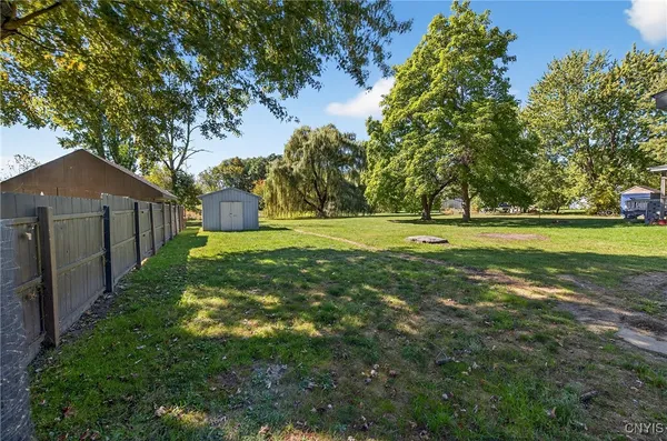 $294,900 | 43 Woodworth Road, West Monroe, NY 13036