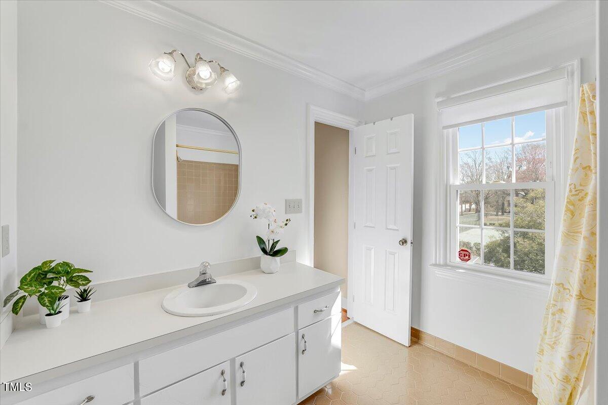 8446 Wycombe Lane Raleigh, NC 27615 - Photo 21 of 26 21-P1156795