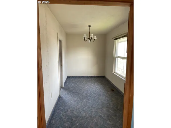 $153,000 | 280 West Center Street, Heppner, OR 97836