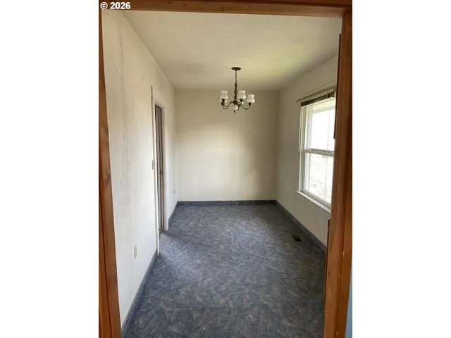 $153,000 | 280 West Center Street, Heppner, OR 97836