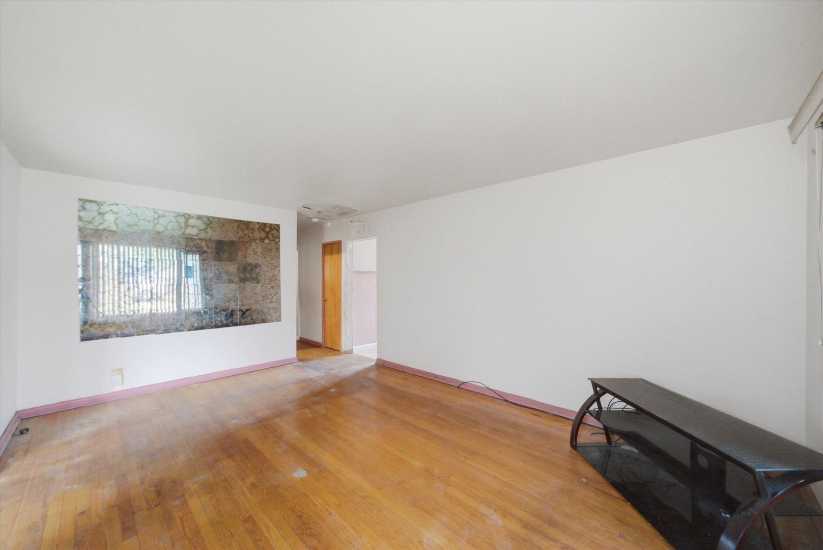 119 Rice Avenue Bellwood, IL 60104 - Photo 4 of 25