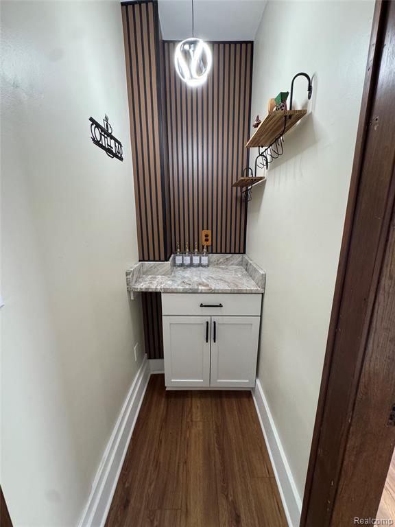563 Eureka Road Wyandotte, MI 48192 - Photo 9 of 21
