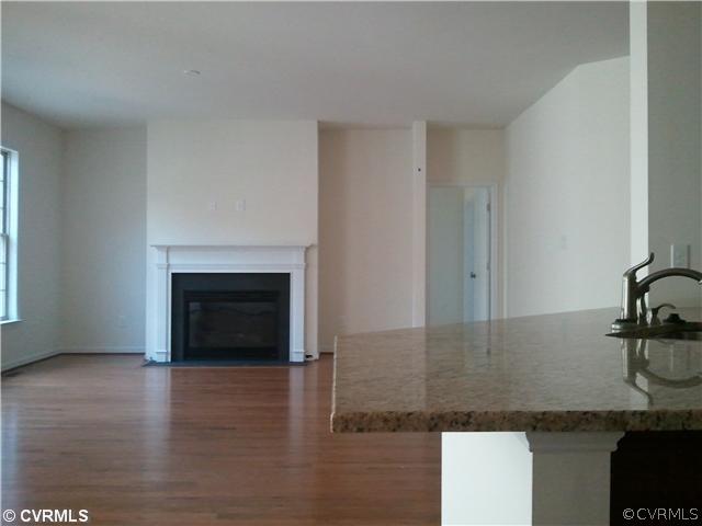 4936 Winding Branch Road Moseley, VA 23120 - Photo 3 of 14 Den/Family/Great Room