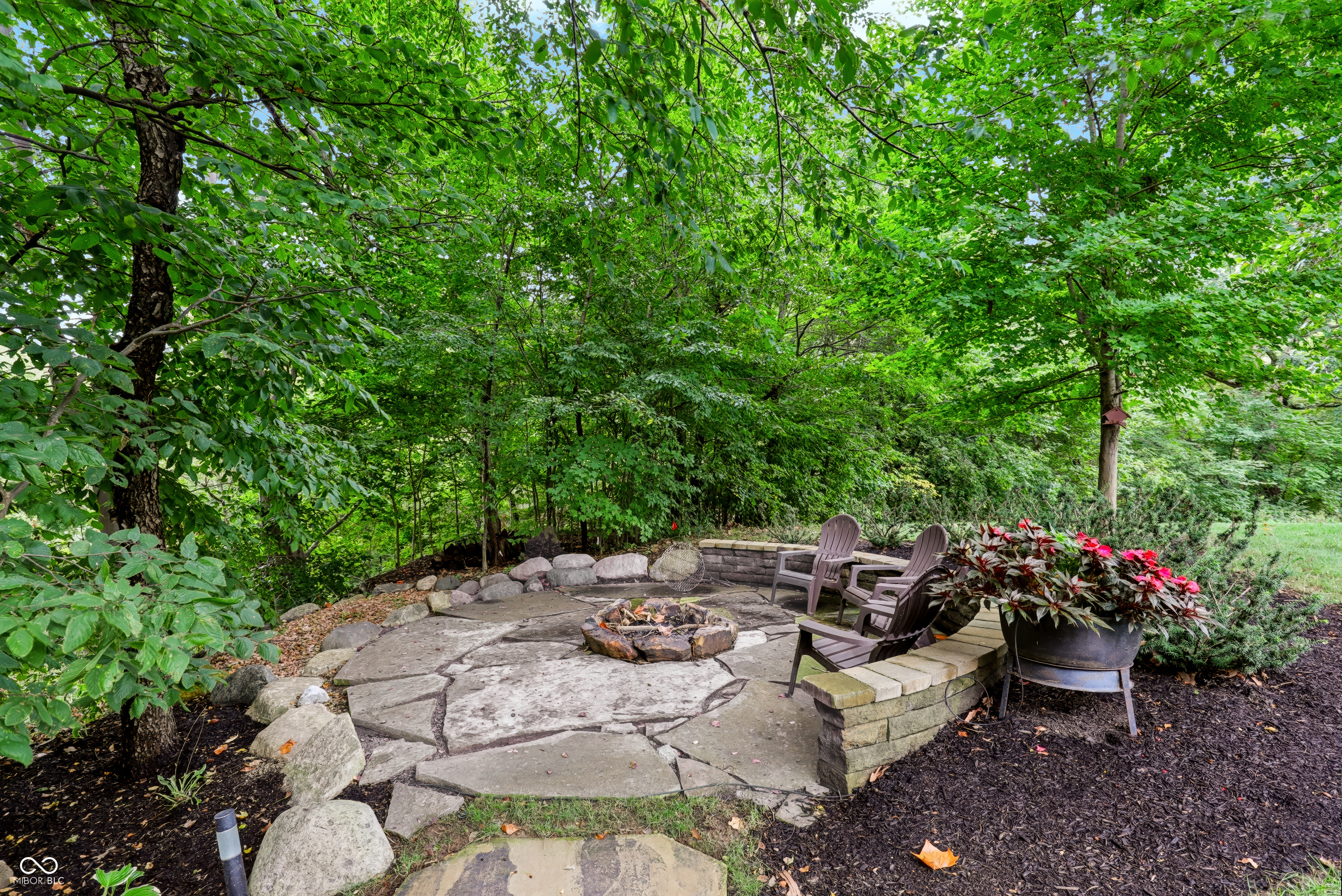 927 Racetime Road Westfield, IN 46074 - Photo 2 of 146 Gallery Image 2